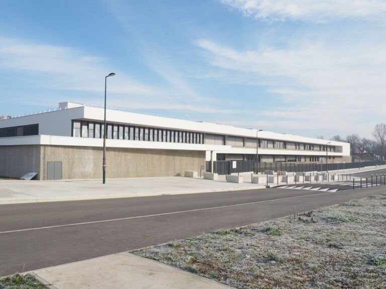 Le premier collège Bepos de Haute-Garonne signé Espagno Milani, Kansei TV