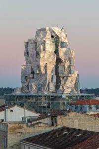 Arles : la Fondation Luma a ouvert ses portes